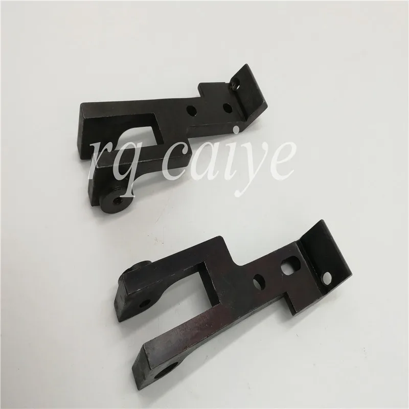 

1 пара запасных частей CD102 SM102 C3.010.144 Поддержка CE C3.010.145 Поддержка CS