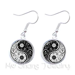 Yin Yang Glass Earrings Black and White Flower Symbol Jewelry Pendant Natural Rustic Boho Style Symbolizing Harmony