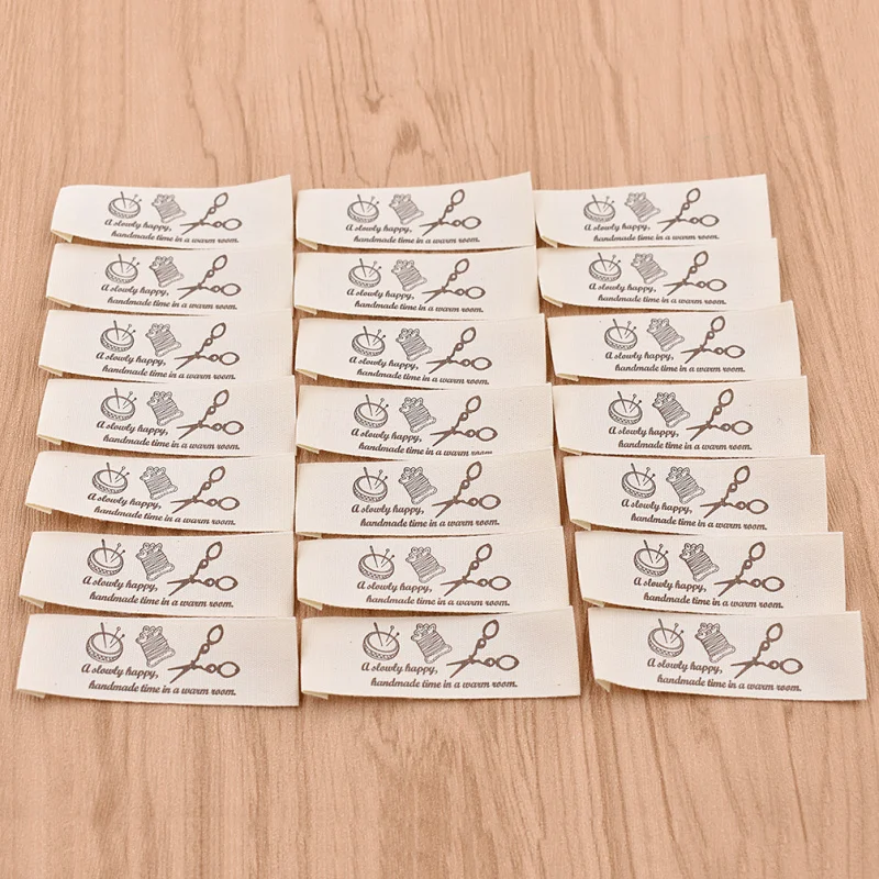 50PCS/pack Cartoon Sheep Needlework Pattern Washable Garment Labels DIY Handmade Craft Bag Hat Sewing On Cloth Tags