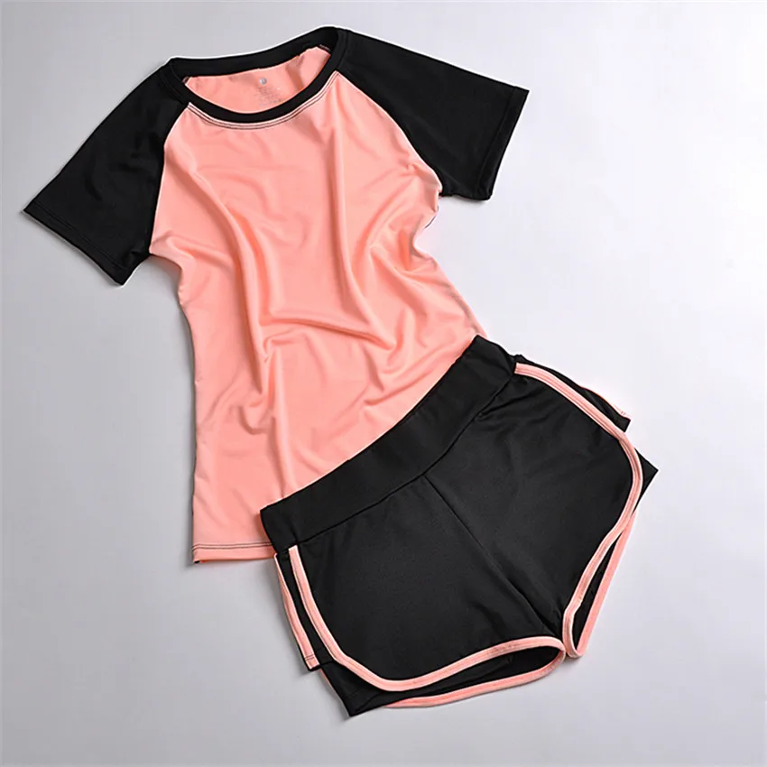 2018 Loose Summer Two Piece Women T-shirt +Elastic Waist Shorts Lady Suits Short Sleeve Basic Tops Girl Tees Brief Pullover W409