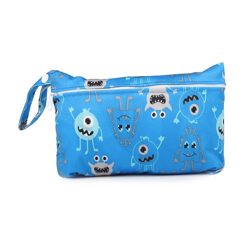 35 pattern NEW Size: 15*22.5CM Wetbags Washable Reusable Cloth diaper Nappies Bags Waterproof Swim Sport Travel Carry bag