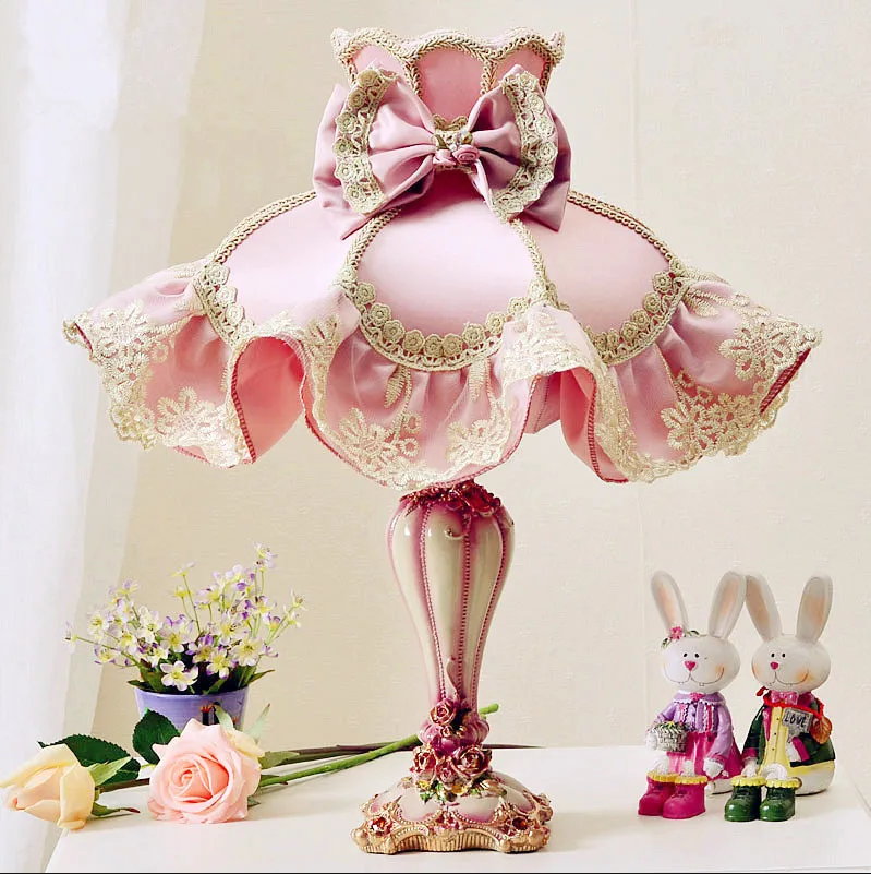 

European palace Luxurious Princess pink table lamps Fashion E27 LED resin fabric lamp for bedside&foyer&studio&tea room XD001