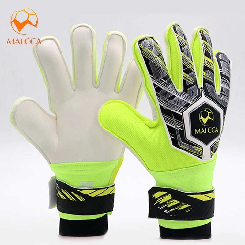 Children Football Fans Goalkeeper Gloves Non-slip Foaming Soccer Gloves Gloves Suitable for 7-15 Age Boys Goalie Gloves