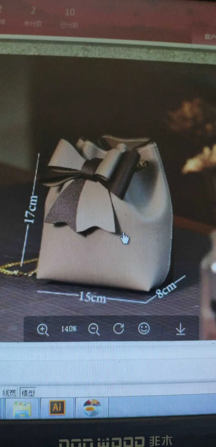 

Handmade leather bucket bucket cutter