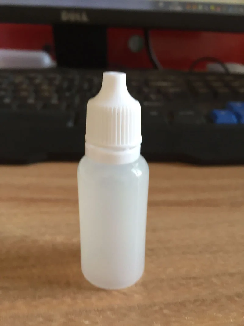 

empty 20ml LDPE Plastic Squeezable Dropper Bottles Eye E Liquid Dropper Bottles with Childproof Cap