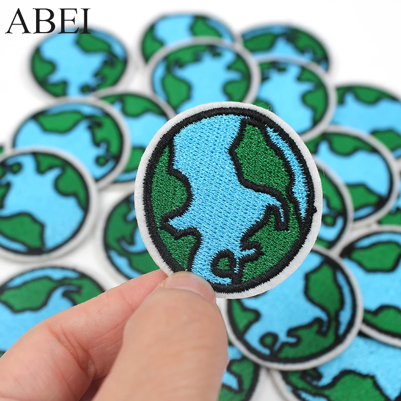 10pcs/lot Diy Embroidered Earth Patches Iron On Star Appliques Sewing Clothes Bags Jeans Coats Motif Badge Apparel Stickers