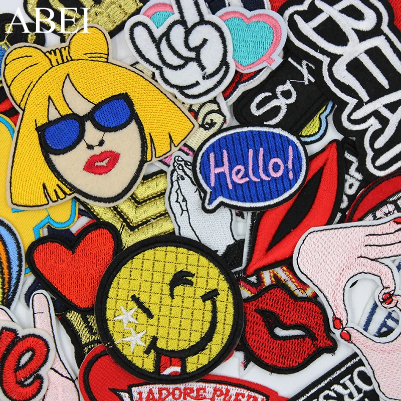 30pcs/lot Mix Embroidered Cartoon Patches Quality Fashion Iron On Jeans Stickers DIY Garment Appliques Sew Apparel Coats Badge