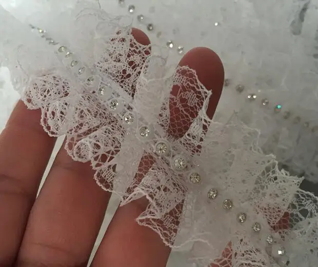 4CM Wide New Embroidery White Black Flower Tulle Lace Fabric Trim Ribbon DIY Sewing Applique Collar Fringe Guipure Wedding Decor