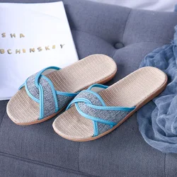 Chaussures plates d'été pour femmes, baskets décontractées, pantoufles plates pour la maison, sandales de plage en lin, tongs intersectées, pantoufles d'intérieur pour femmes, 2023