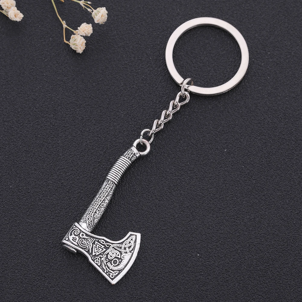 Skyrim Vintage 3D Slavic Axe Perun\'s Charm Key Chain Symbol of Norse Amulet Valknut Celtics Knot Men\'s Keychain Gift