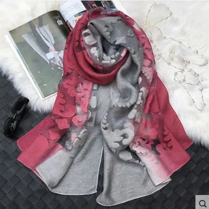 

2021 Luxury Brand Women Fashion Scarf Cut Silk Scarf Gradient Color Versatile Shawl Lace Silk Scarf