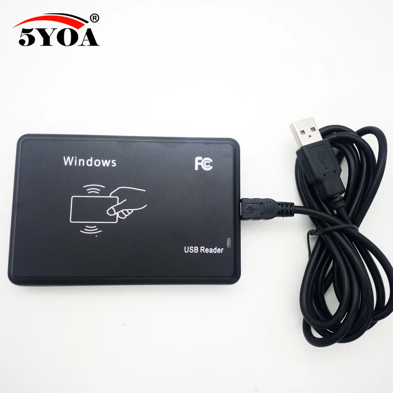 Recensione e valutazione del lettore RFID IC 13.56 MHz per controllo accessi e gestione smart card