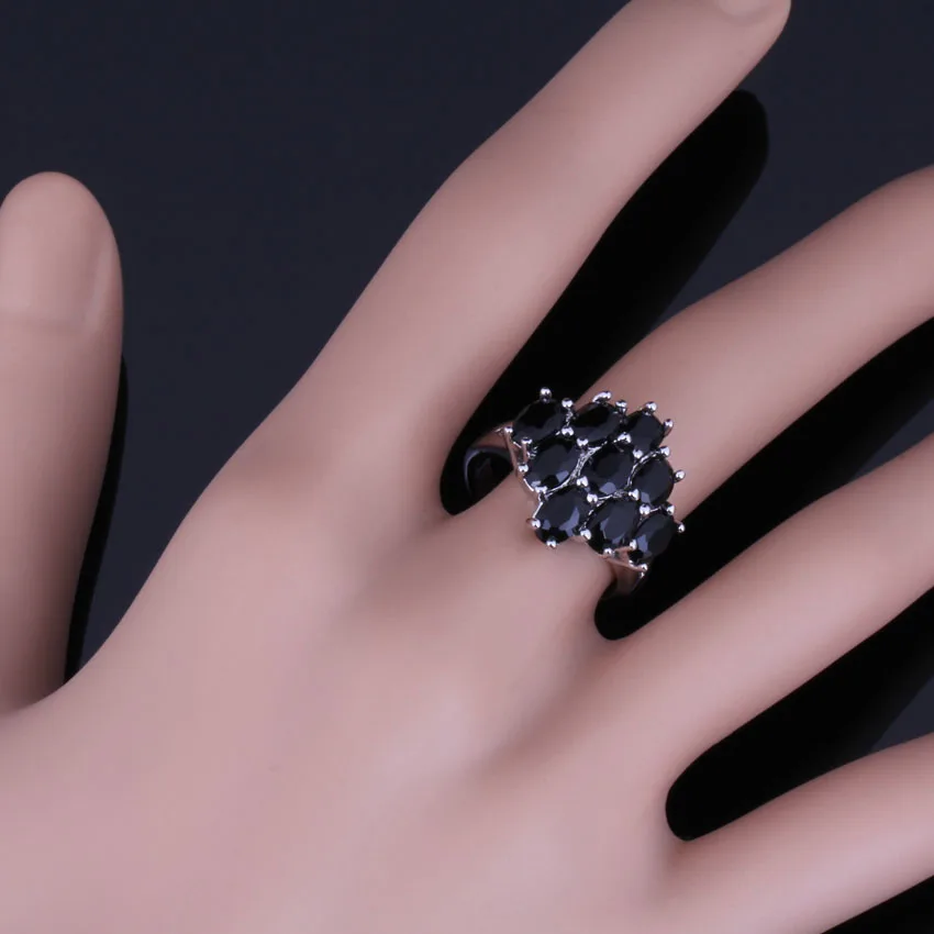 Dazzling Oval Black Cubic Zirconia Silver Plated Ring V0420