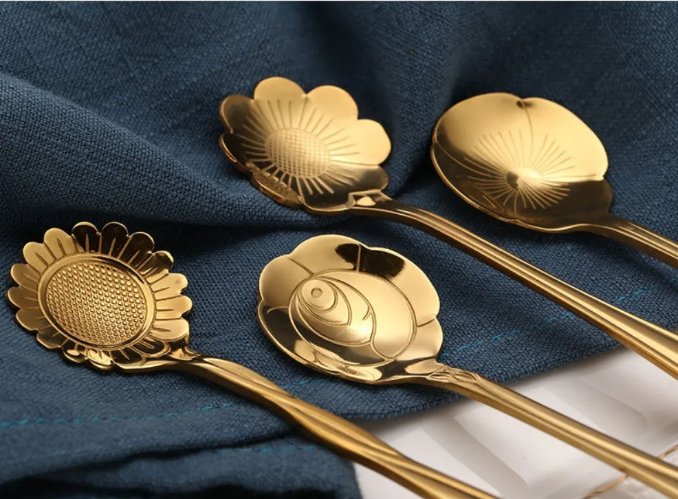 

Креативная кофейная ложка из нержавеющей стали с вишневым цветом и розой, дизайн с золотым цветком, детский маленький ковш, золотой посуда, подарок