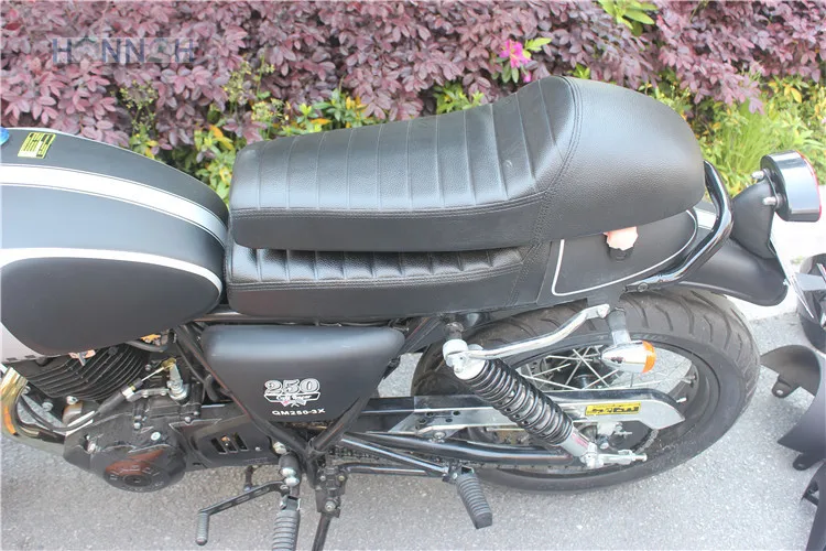 Black Motorcycle seat  Universal black HUMP MASH RACER SEAT RETRO LOCOMOTIVE CUSHION SIMA MOTORCYCLE SADDLE Cafe seat