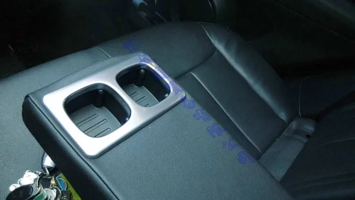 لنيسان قاشقاي J11 2015-2020 2016 2017 ABS كروم المقعد الخلفي شرب كأس حامل الكروم غطاء الكسوة الحافة الإطار المحيطي التصميم