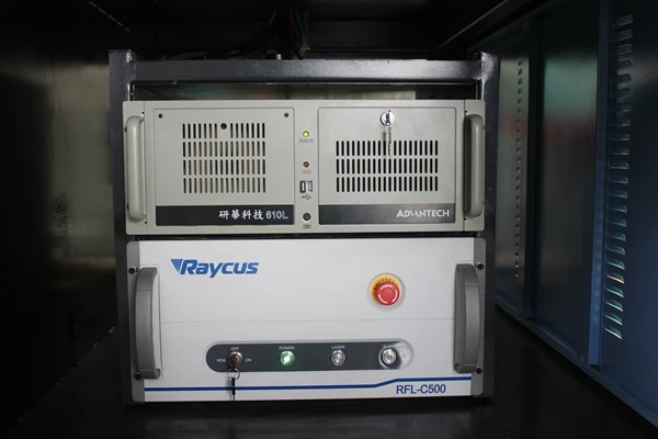 750W 6090 all cover enclosed mini fiber laser cutting machine for all metal