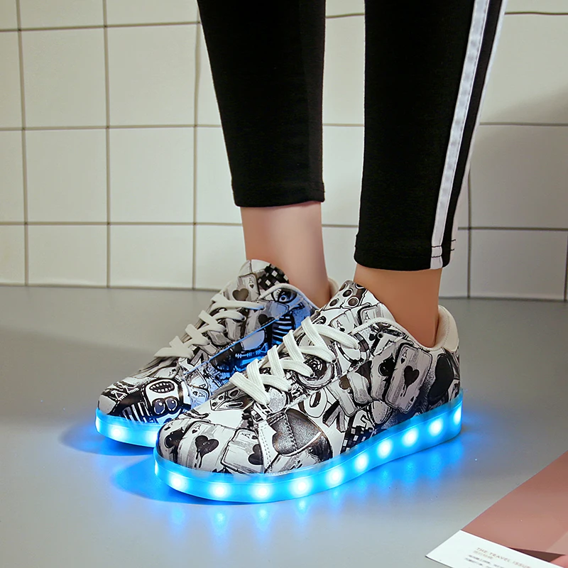 RayZing Luminous Led shoes with 18 style For Youth Teenagers Fashion men Casual Glowing shoes Unisex Light up Sole zapatos mujer