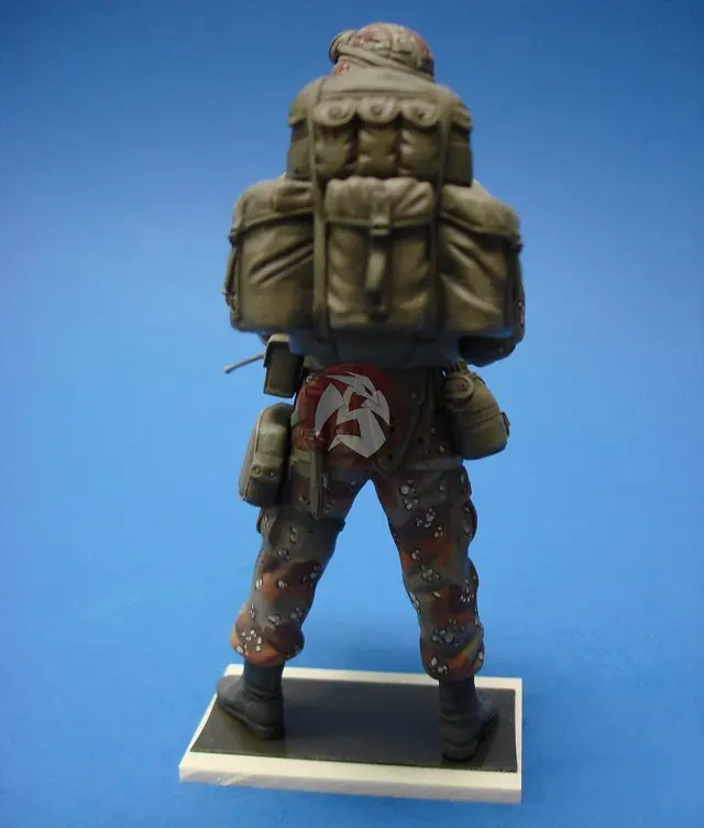 도색되지 않은 키트 1/16 120mm 톱 군인 미국 사막 폭풍 기본 그림 없음 역사적인 수지 그림 미니어처 장난감