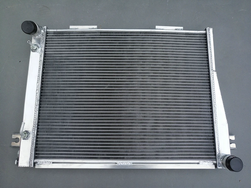 3 row Aluminum Radiator For BMW 5 Series E28 533i 535i 535is BMW 6 Series E24 633CSi 635CSi l6 manual 1983-1989 84 85 86 87 88 8