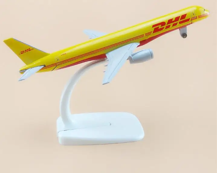 hot sell plane model Boeing 757 DHL cargo aircraft B757 16cm Alloy simulation airplane model for kids toys Christmas gift