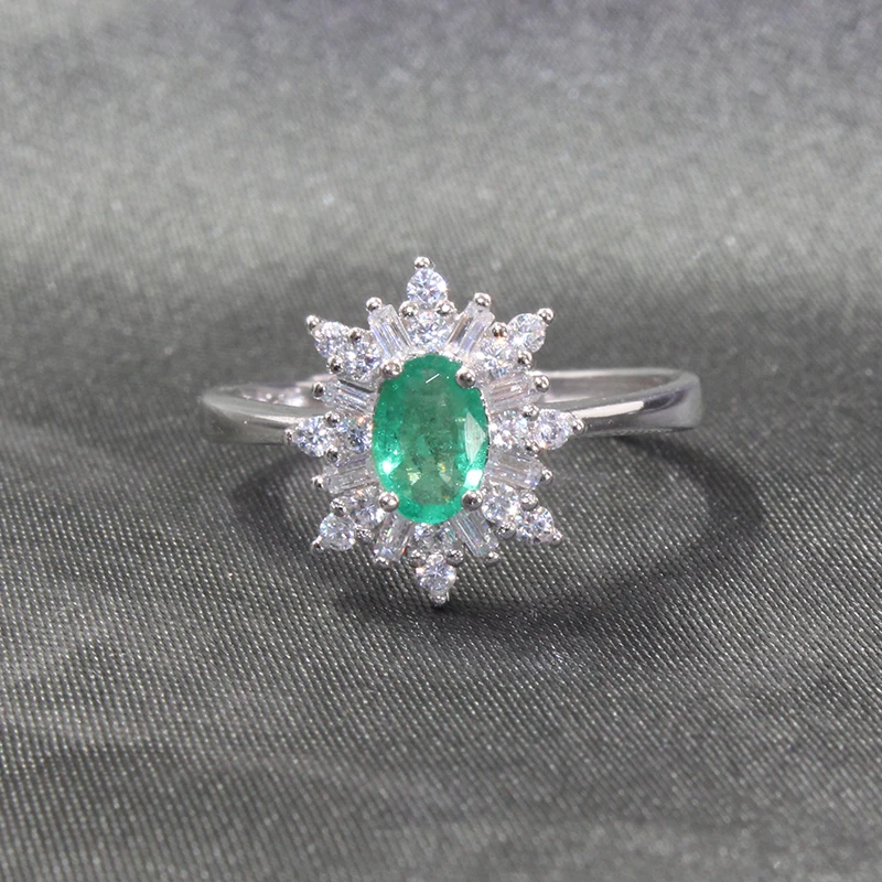 Silver Snowflake Ring for Engagement 4 mm * 6 mm 100% Natural Emerald Ring Solid 925 Sterling Silver Emerald Ring