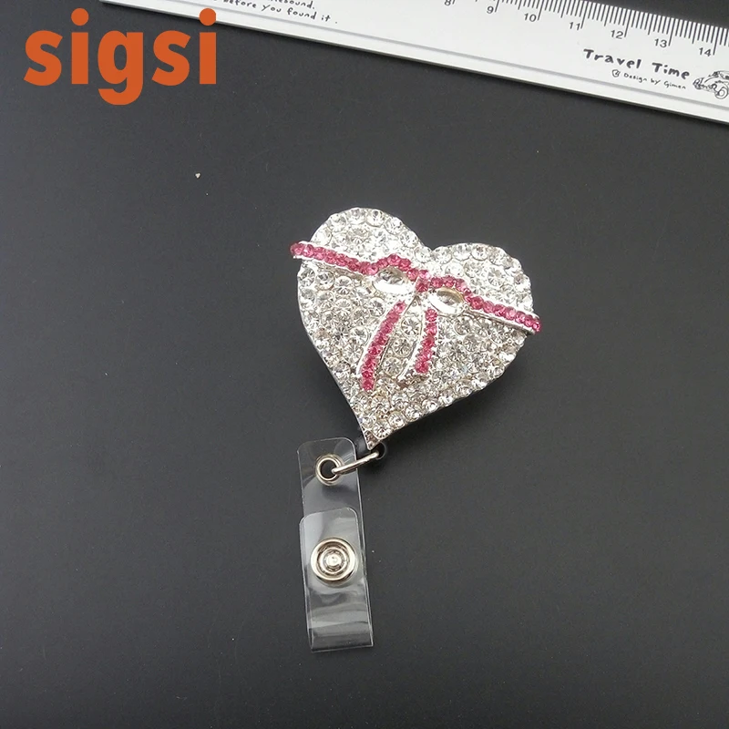 50/100pcs Wholesale 35mm pink/blue heart shape with ribbon nurse the id badge holder rhinestone sparkly crystal ID badge reel