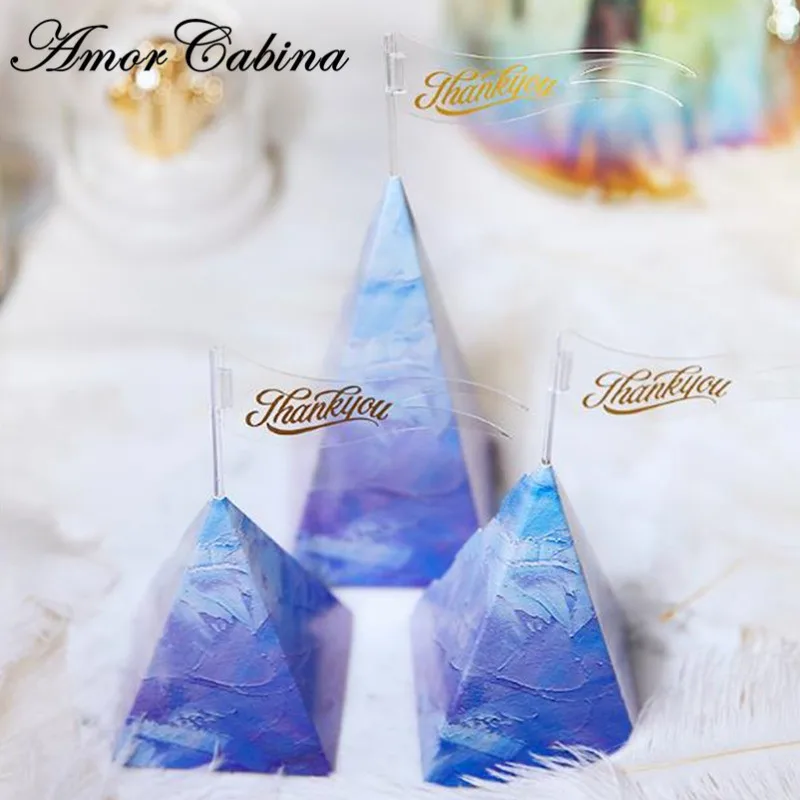 50pcs Creative small fresh oil painting blue pyramid shape wedding favor with hand gift candy box chocolate box party supplies