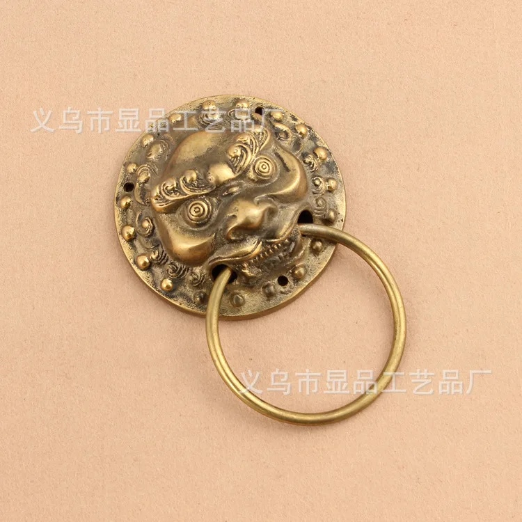 Supply Chinese antique copper beast lion head door knocker copper temple Handle