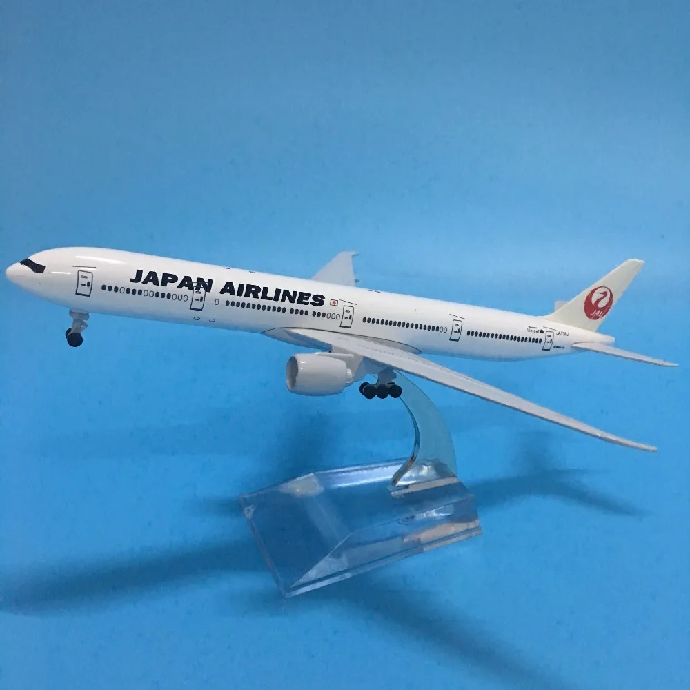 JASON TUTU 20cm Plane Model Airplane Model Japan Airlines Boeing 777 Aircraft Model Diecast Metal 1:200 Airplanes Model Plane