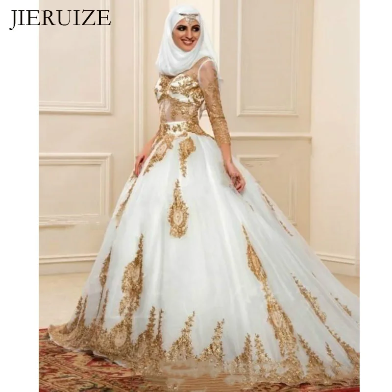 JIERUIZE White And Gold Lace Appliques Muslim Wedding Dresses O-neck 3/4 Sleeves Ball Gown Bridal Gowns