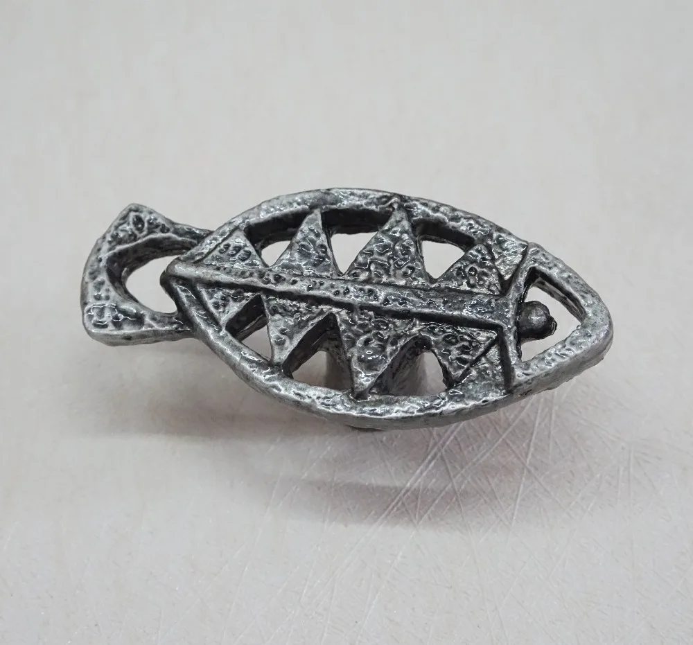 Antique Sliver Fish Bones Kitchen Cabinet Handles Single Hole Creative Drawer Knobs Pewter Wardrobe Pulls Furniture Hardware