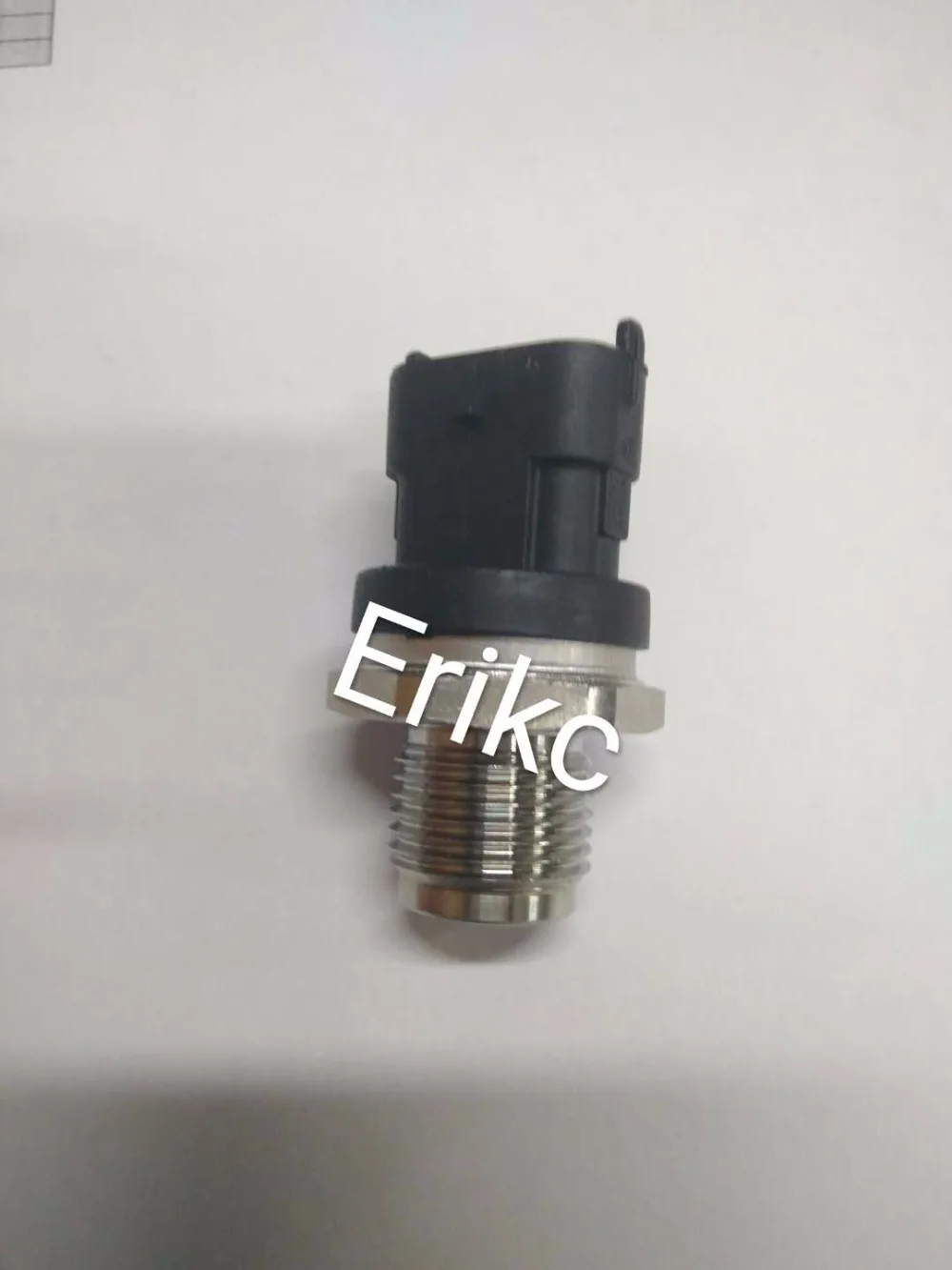 New Arrival1800 Bar Fuel Pressure Sensor 0281002937 0281002706 0281002903 For Cummins Volvo Iveco Man Fiat Renault