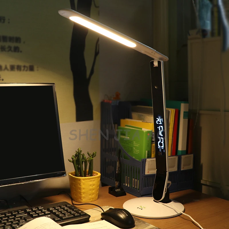 7.8W LED digital display desk lamp touch the three - level dimming eye protection LED study reading desk lamp 12V