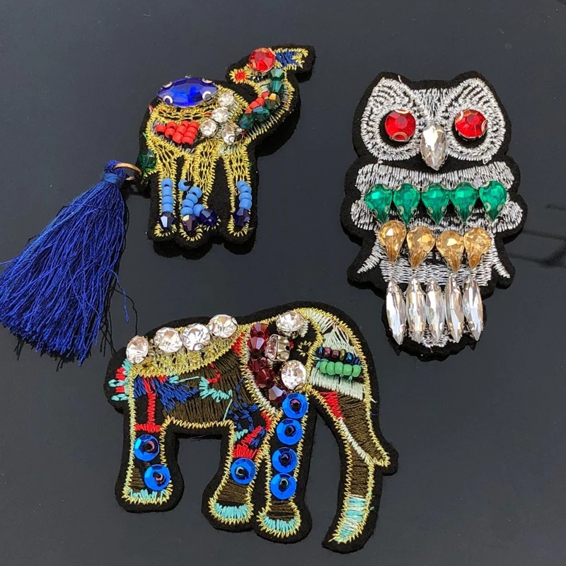 Lavoro manuale In Rilievo Elephant Patch Sew On Gufo Patch Per I Vestiti FAI DA TE Accessori Decorazione Facile Stampa Da Famiglia Cammello Applique