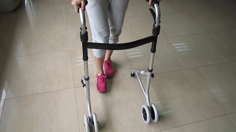 HANRIVER The new type of home - type elderly light fold-folding aid for walking walkers with wheelchairs and wheelchairs