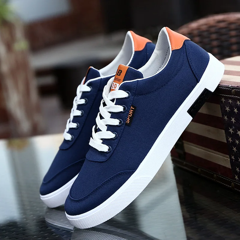 Men Skateboarding Shoes Canvas Sport 2018 Cool Light Weight Sneakers Outdoor Athletic Shoes Man Breathable High Quality Shoes