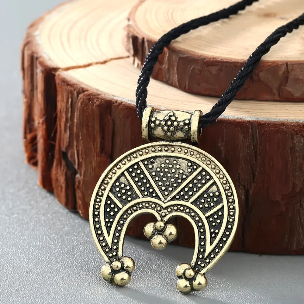 Crescent Slavic Pendant Tricorn Lunula Womens Protection Amulet Gothic Necklace Men Jewelry
