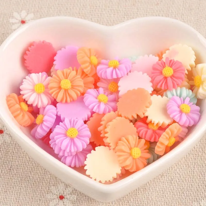 50PCS daisy Flower Pattern flatback Resin Cabochons Scrapbook Craft 13mm DIY Embellishments decor Headwear accessories CP1973