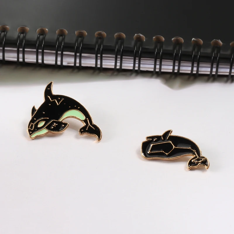 Animal Badge Enamel Pins Brooch Black White Cat Fish Monster Button Shirt Jackets Women Cute Brooches Kids Jewelry Accessories