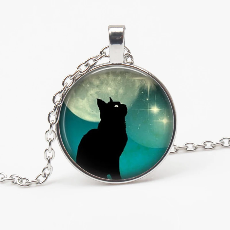 Top Charm Black Cat Moon Round Cartoon Pendant Necklace Fashion Men\'s Women\'s Accessories Long Necklace Children Favorite Gifts