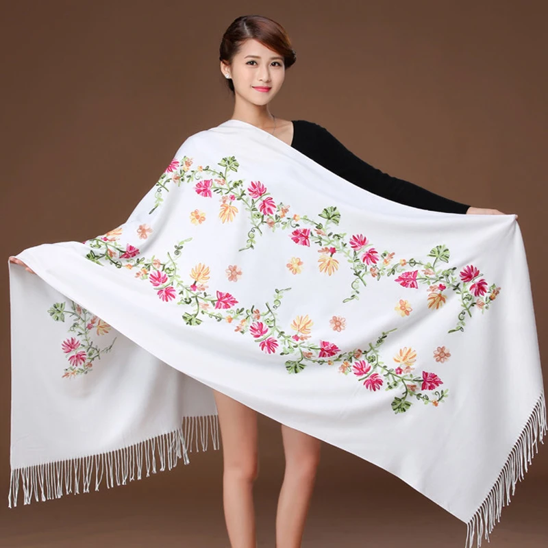 المرأة الأوشحة الموضة الكشمير التطريز زهرة شال الخريف الشتاء الوجه وشاح المرأة وشاح شال شرابة بطانية طويلة Cachecol