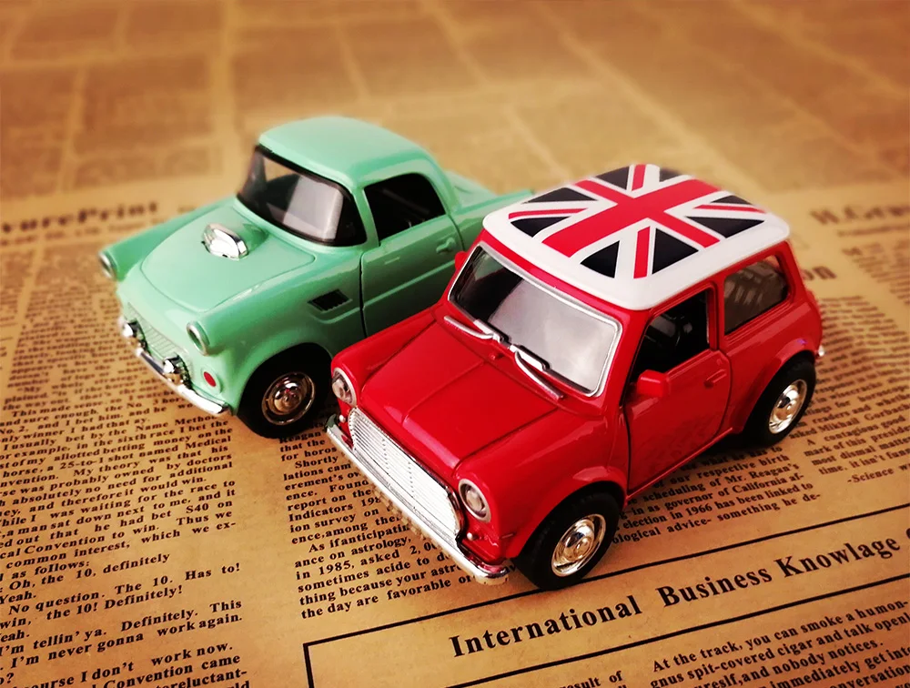 Coche de aleación extraíble para niños, juguete de colección con luz de sonido, escala 1:38, regalo de Navidad