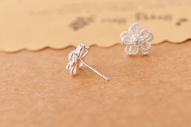 New Style Fashion Silver Color Hollow Flower Stud Earrings For Women Jewelry Pendientes Brincos Fashion Jewelry