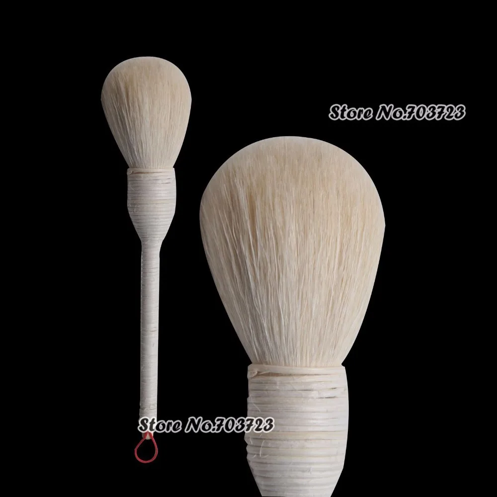 #27 Yachiyo Blush Brush Super Stunning White Vine Twining Handle Brush for U