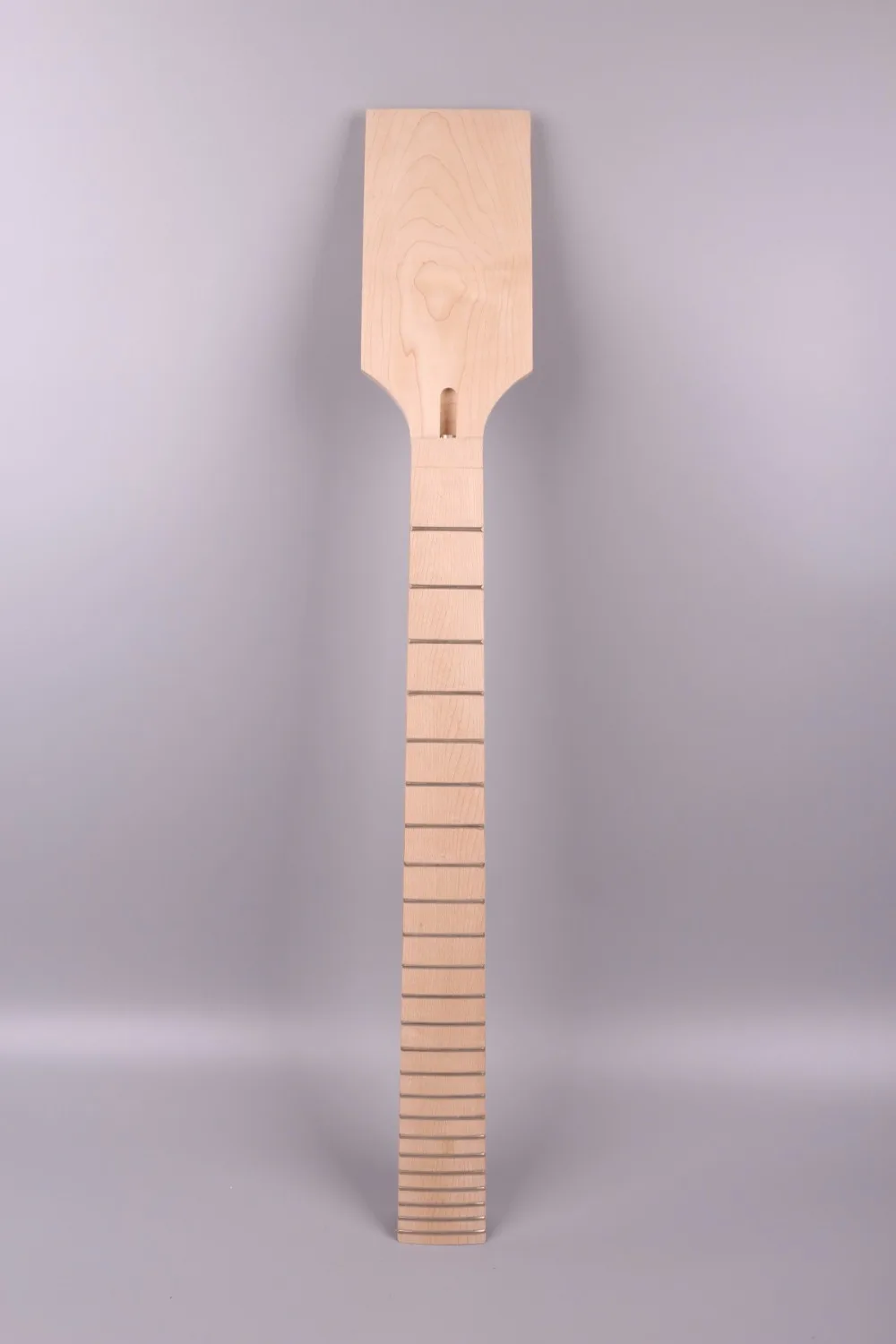 7string Electric guitar neck 24 fret 25.5\'\' inch maple  made MAPLE  fingerboard  unfinished heel width  65 mm  nut:45+-0.2