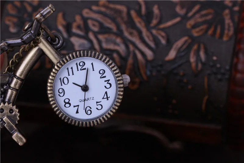 Pequeña Bicicleta Reloj de Bolsillo de Nuevo! Bronce antiguo de la Cadena de Decoración Regalo Único Reloj Popular de La Manera Pedante Regalo Reloj de Bolsillo