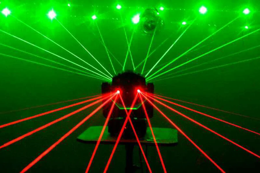 3W LED*16PCS (R4 G4 B4 W4) red green laser  3IN1 Effect(beam+laser+storbe) stage party lighting