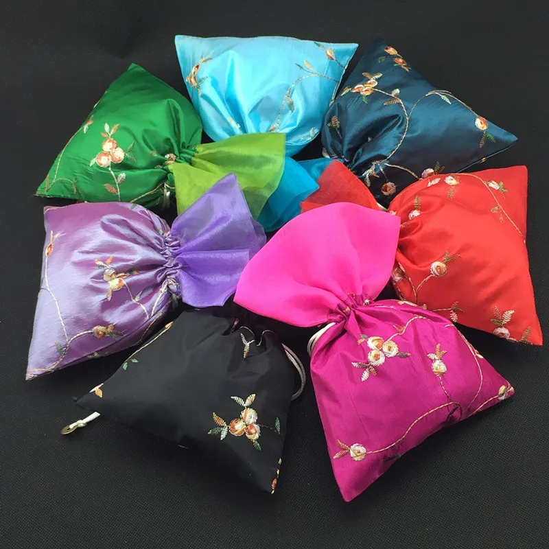 

10pcs Embroidery Fruit Large Organza Drawstring Christmas Gift Packaging Pouches Silk Fabric Wedding Party Favor Bags Sachet