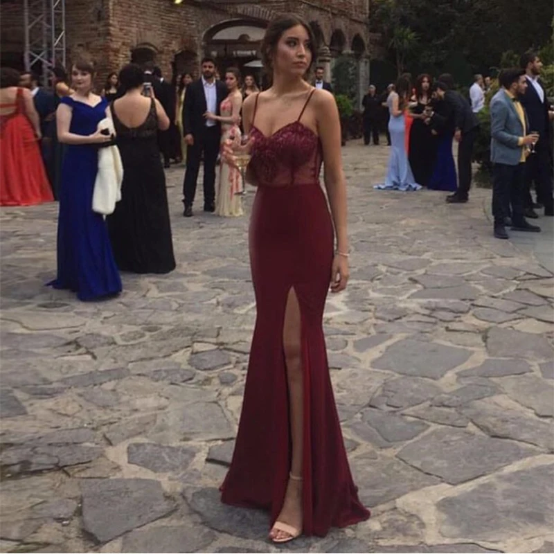 

Illusion Burgundy Evening Dresses Spaghetti Straps Mermaid Style Long Women Formal Evening Party Dress Front Split Evening Gowns